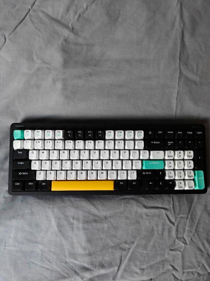 Nuphy Halo96 Draadloos Mechanisch Toetsenbord, Computers en Software, Toetsenborden, Zo goed als nieuw, Qwerty, Draadloos, Gaming toetsenbord