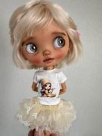 Blythe kledingsetje shirtje en rokje, Verzamelen, Poppen, Ophalen of Verzenden, Zo goed als nieuw, Kleertjes