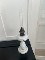 Antieke olielamp Opaalglas met bloempjes 42cm hoog, Ophalen of Verzenden