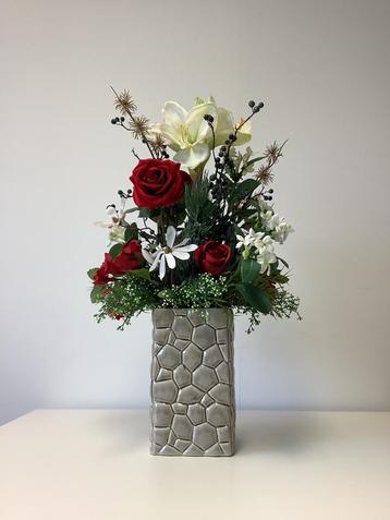 Leuk rood wit stuk in grijs stenen bolletjes pot 70 hoog beschikbaar voor biedingen