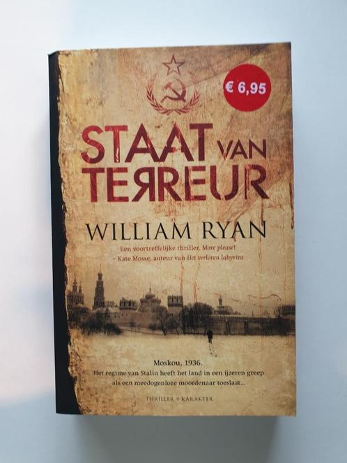 William Ryan - Staat van terreur, Boeken, Thrillers, Gelezen, Nederland, Ophalen of Verzenden
