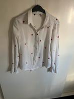 Witte blouse met rode hartjes - Maat S, Kleding | Dames, Blouses en Tunieken, Ophalen of Verzenden, Gedragen, Maat 36 (S), Wit