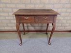 Vintage Queen Anne Side Table – Elegant & Tijdloos, Ophalen, 100 tot 150 cm, Gebruikt, Queen Anne