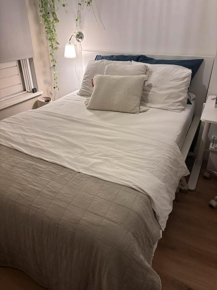 MALM bed 140x200 inclusief 2 lades, lattenbodem en matras, Huis en Inrichting, Slaapkamer | Bedden, Gebruikt, Tweepersoons, 140 cm