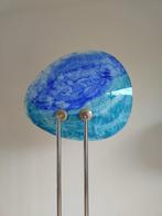Staande lamp - artistiek - blauw glas., Huis en Inrichting, Lampen | Vloerlampen, 150 tot 200 cm, Gebruikt, Artistiek / industrieel.