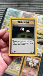 Pokemon trainer gambler 60/62 fossil 1e editie, Hobby en Vrije tijd, Verzamelkaartspellen | Pokémon, Ophalen of Verzenden, Zo goed als nieuw