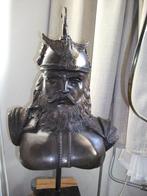 Een grote Bronzen buste van een Germaanse Hoofdman, Ophalen