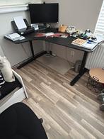 Mooi zwart hoekbureau, Ophalen of Verzenden, In hoogte verstelbaar, Zo goed als nieuw