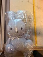 Partij Nijntje knuffels 32 cm - Gaat per doos a 20 stuks weg, Ophalen of Verzenden, Nieuw