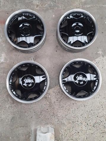 Mooi Set 18 inch Lichtmetalen Velgen beschikbaar voor biedingen