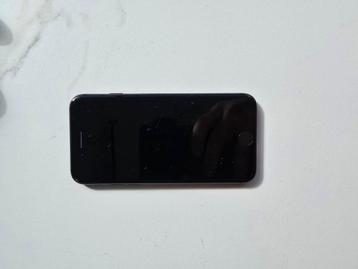 Iphone 8 gebruik 64 Gb beschikbaar voor biedingen