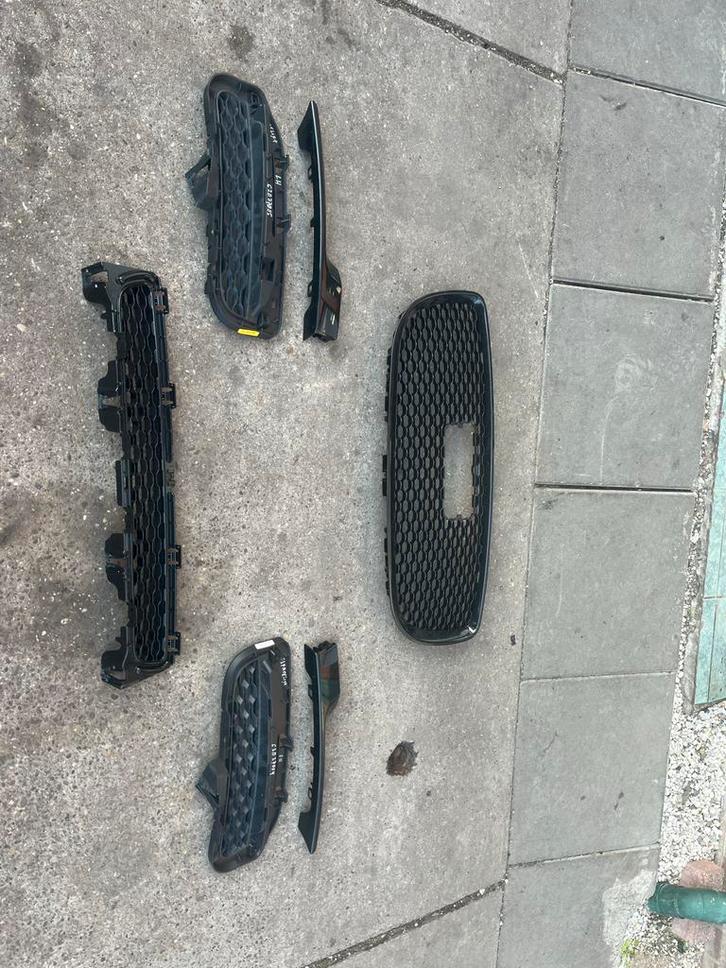 Jaguar XJ (2009+) Bumperdelen / Bumpers - Nieuw & Compleet, Auto diversen, Overige Auto diversen, Ophalen