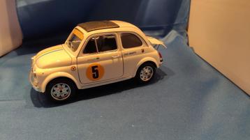 Modelauto 1:18 500 Abarth (oude versie) 1965 beschikbaar voor biedingen