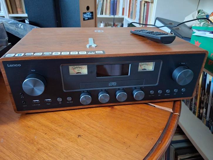 Lenco radio/cd-speler DAR-081WD, Audio, Tv en Foto, Versterkers en Receivers, Zo goed als nieuw, Stereo, Overige merken, Ophalen