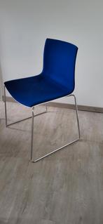 5 Arper Catifa stapelstoelen, Ophalen, Stof, Gebruikt, Blauw