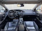 Honda Civic 1.8 Executive | Automaat | Leder | Camera, Euro 5, Zwart, 4 cilinders, Wit