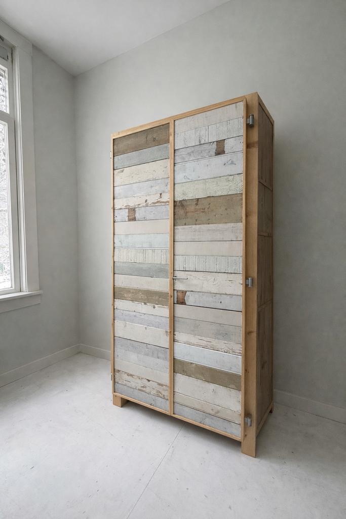 Piet Hein Eek Sloophouten Kast - Origineel, Huis en Inrichting, Kasten | Overige, Gebruikt, Ophalen