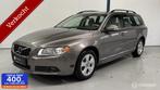 Volvo V70 2.5FT Momentum 1E EIGENAAR / 22.000KM!, Gebruikt, Handgeschakeld, Startonderbreker, 5 cilinders