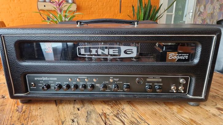 Line 6 Bogner Spider Valve HD100 + 2x12 met Celestion V30, Muziek en Instrumenten, Versterkers | Bas en Gitaar, Zo goed als nieuw