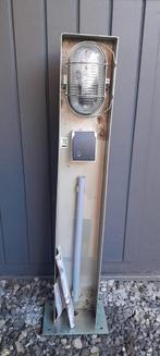 BUITENLAMP MET STOPCONTACT, Ophalen, Bewegingssensor, Wandlamp, Netvoeding