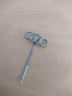 Speld Audi, Verzamelen, Speldjes, Pins en Buttons, Ophalen, Gebruikt, Transport