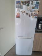 Witte Samsung koelkast met vriezer (3 vakken), 200 liter of meer, Met aparte vriezer, Zo goed als nieuw, 45 tot 60 cm