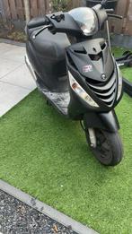 Zip 80cc 4t, Fietsen en Brommers, Scooters | Piaggio, Ophalen, Zip, Zo goed als nieuw, 80 cc