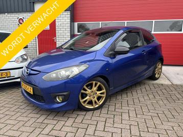 Mazda 2 1.5 S-VT 100PK! Executive STOELVERWARMING / CLIMA /  beschikbaar voor biedingen