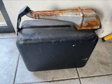 Jaren ‘60 10l jerrycan beschikbaar voor biedingen