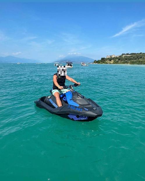 Seadoo Spark Trixx 2023 + Trailer, Watersport en Boten, Jetski's en Waterscooters, Zo goed als nieuw, 70 tot 120 pk, Benzine, Ophalen