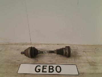 AANDRIJFAS LINKS VOOR Seat Leon (5FB) (3C0407271AJ) beschikbaar voor biedingen