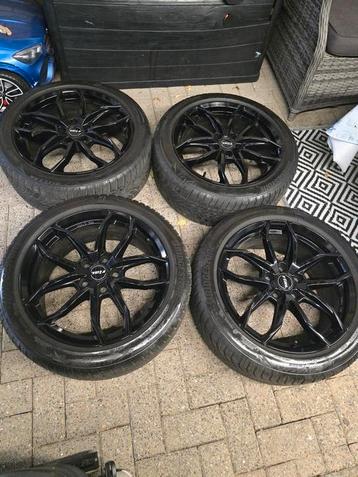 hele mooie set 18 inch orgineel rial velgen te koop 5x112 beschikbaar voor biedingen