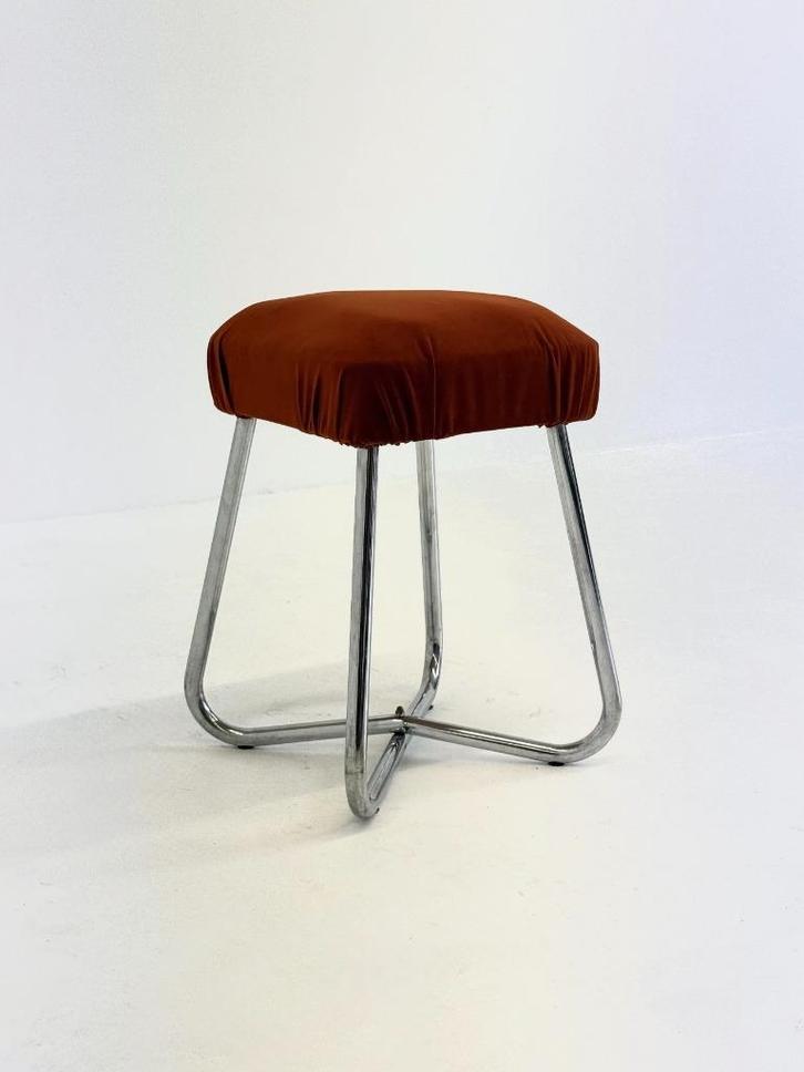 Vintage Bauhaus buisframe kruk, Huis en Inrichting, Krukjes, Zo goed als nieuw, Overige materialen, Ophalen of Verzenden