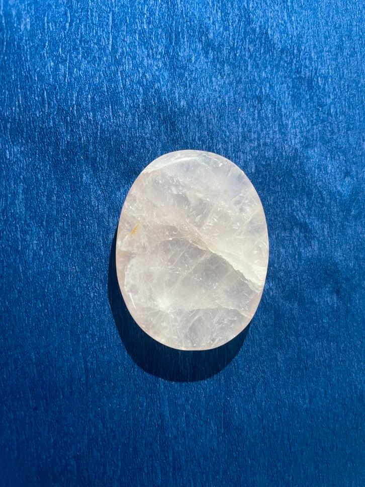 Zorgsteen Bergkristal - 4cm, Sieraden, Tassen en Uiterlijk, Edelstenen, Nieuw, Ophalen of Verzenden