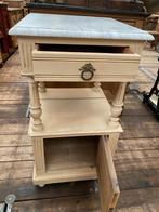Brocante Frans Kastje nachtkastje met Marmeren Plaat, Ophalen