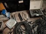 Diverse microfoons en kabels in kist., Ophalen, Gebruikt