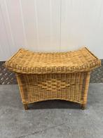 Leuk vintage rotan bankje krukje, Minder dan 50 cm, !, ?, Zo goed als nieuw