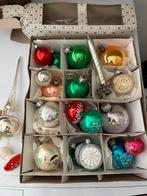 18 oude vintage glazen kerstballen en zilveren piek, Diversen, Kerst, Ophalen, Gebruikt