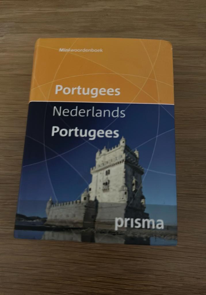 Prisma miniwoordenboek Portugees-Nederlands Nederlands-Portu, Boeken, Woordenboeken, Zo goed als nieuw, Nederlands, Prisma of Spectrum