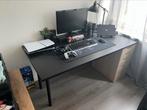 Mooie NIEUW Ikea Bureau 3 maand oud!, Ophalen, Nieuw, Bureau