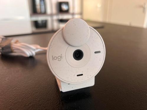 Logitech Brio 300 Webcam, Computers en Software, Webcams, Zo goed als nieuw, Bedraad, ChromeOS, MacOS, Windows, Monitorclip, Microfoon