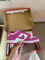 Nike Dunk Active Fuschia Maat 35,5, Ophalen of Verzenden, Nieuw, Roze, Sneakers of Gympen
