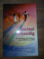 Sociaal onhandig; de opvoeding van kinderen met autisme/ADHD, Boeken, Ophalen of Verzenden, Zo goed als nieuw, L. van der Veen-Mulder