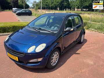 Smart Forfour 1.1 blackbasic beschikbaar voor biedingen