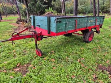 grondbak  loader bak ploeg mestverspreider platenwagen  beschikbaar voor biedingen