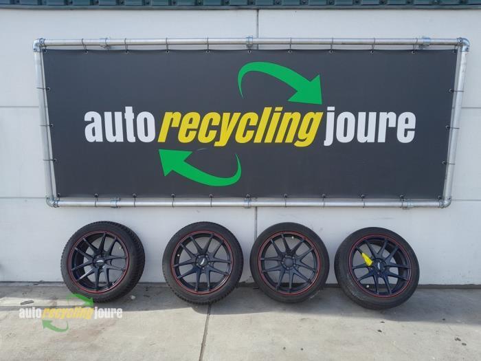 Sportvelgenset + banden van een Audi A3, Auto-onderdelen, Banden en Velgen, Personenwagen, Gebruikt, 3 maanden garantie