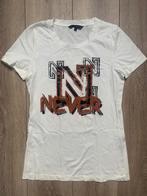 NIKKIE T-shirt wit met print beige/wit zwart bruin 32 = XXS, Verzenden, Wit, Zo goed als nieuw, Maat 34 (XS) of kleiner