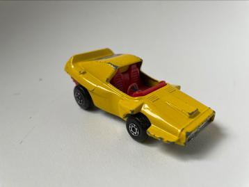 model Woosh-a-push, geel, matchbox 1/50 beschikbaar voor biedingen