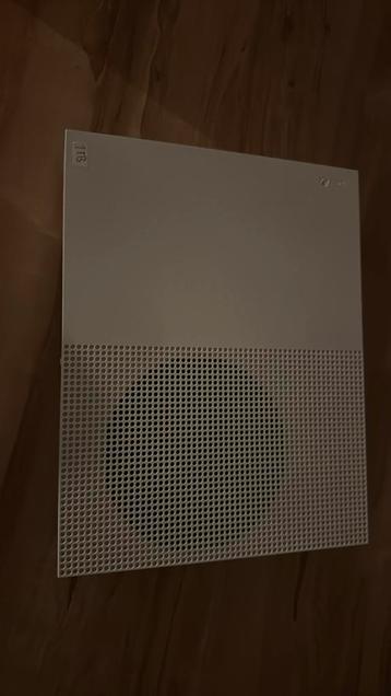 Xbox one s 1 T opslag beschikbaar voor biedingen