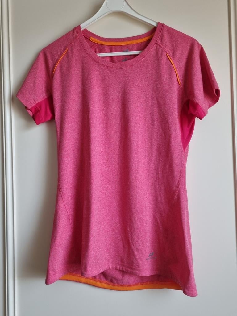 Sport shirt van Pro Touch
Maat 36/ 38
In goede staat, Kleding | Dames, Pro Touch, Ophalen of Verzenden, Maat 36 (S), Oranje